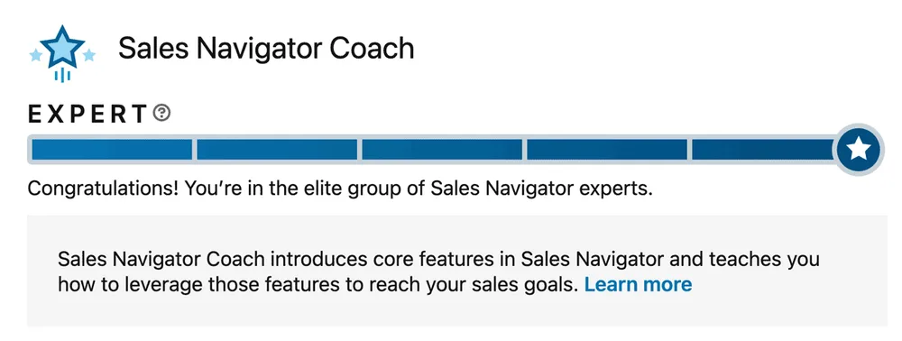 Sales Navigator Coach: pasek postępu wypełniony do poziomu EXPERT i gratulacje za dołączenie do elitarnej grupy ekspertów Sales Navigatora