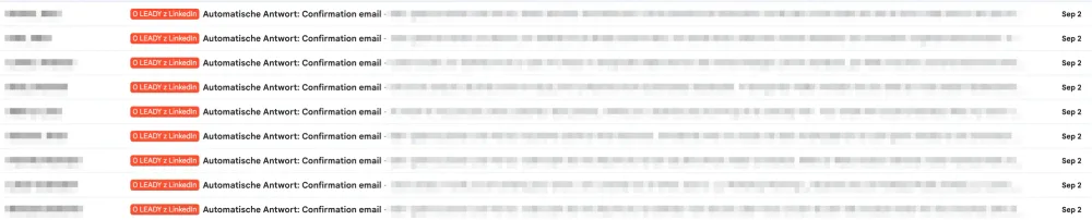 Skrzynka Gmail z dziewięcioma autoresponderami z 2 września o temacie „Automatische Antwort: Confirmation email”, nazwiska nadawców i treść zamazane